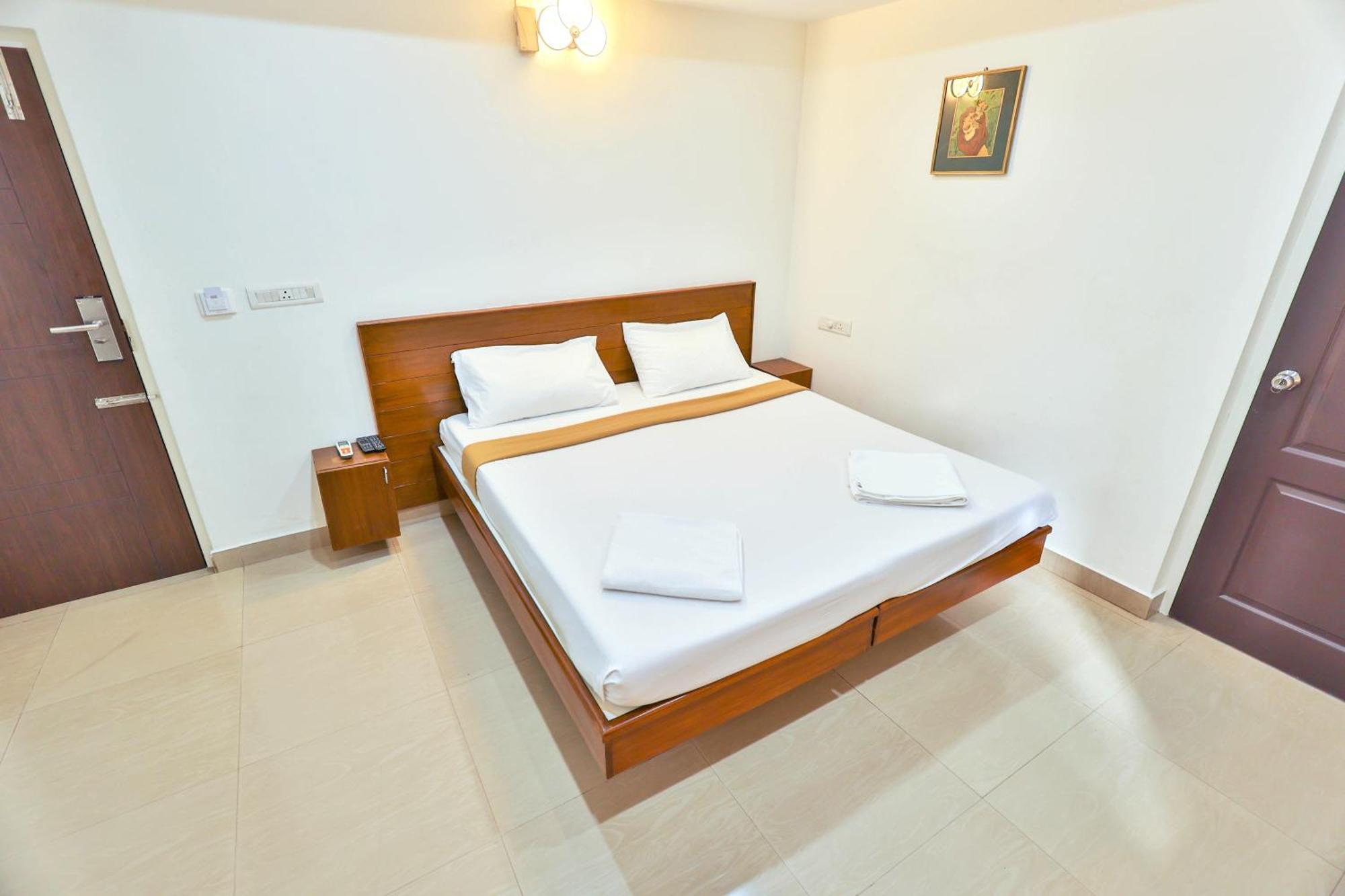 Hotel Golden Bliss Pondicherry Ngoại thất bức ảnh